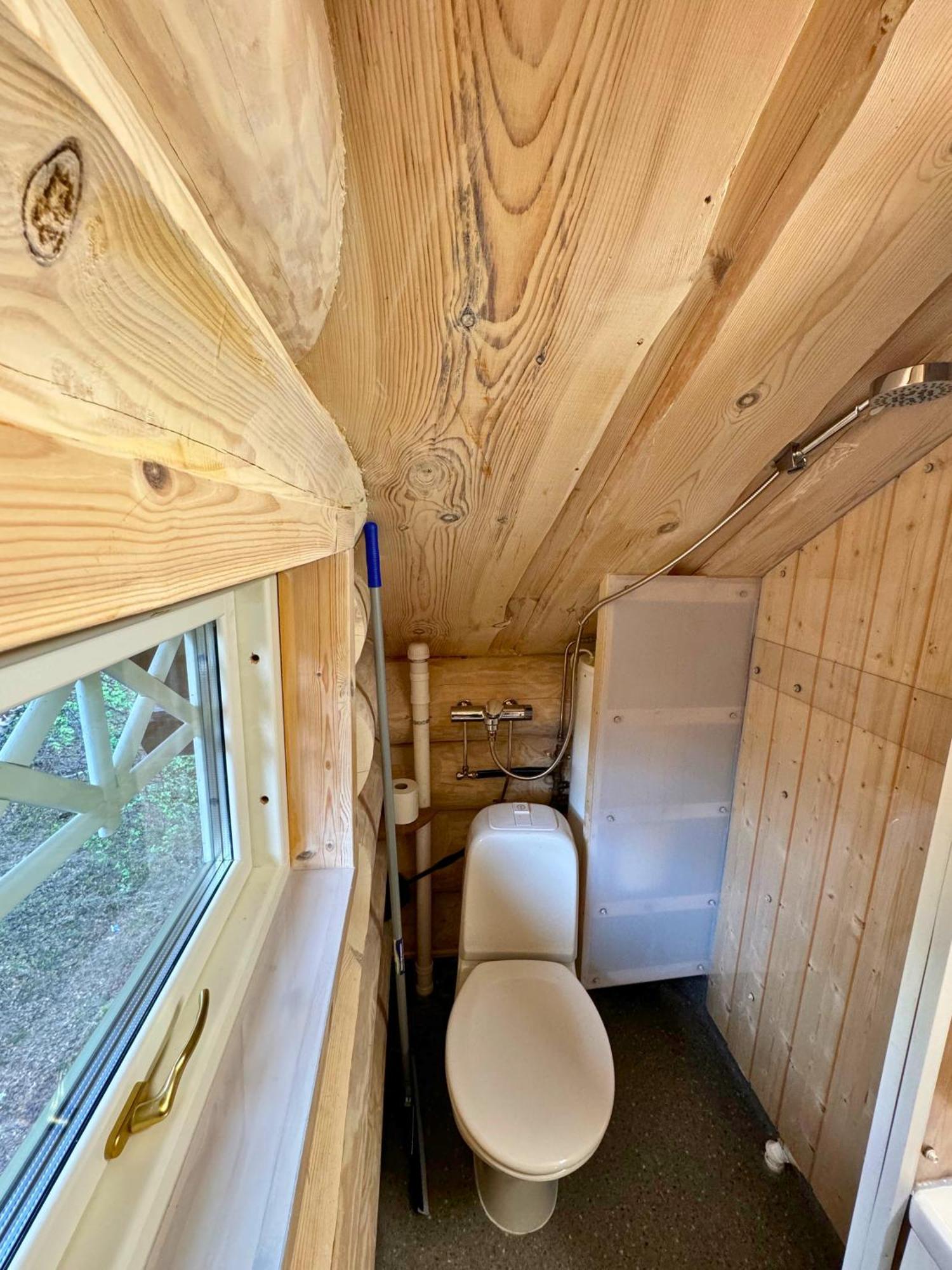 Unique Arctic Timber Cabin Skaidi Екстериор снимка